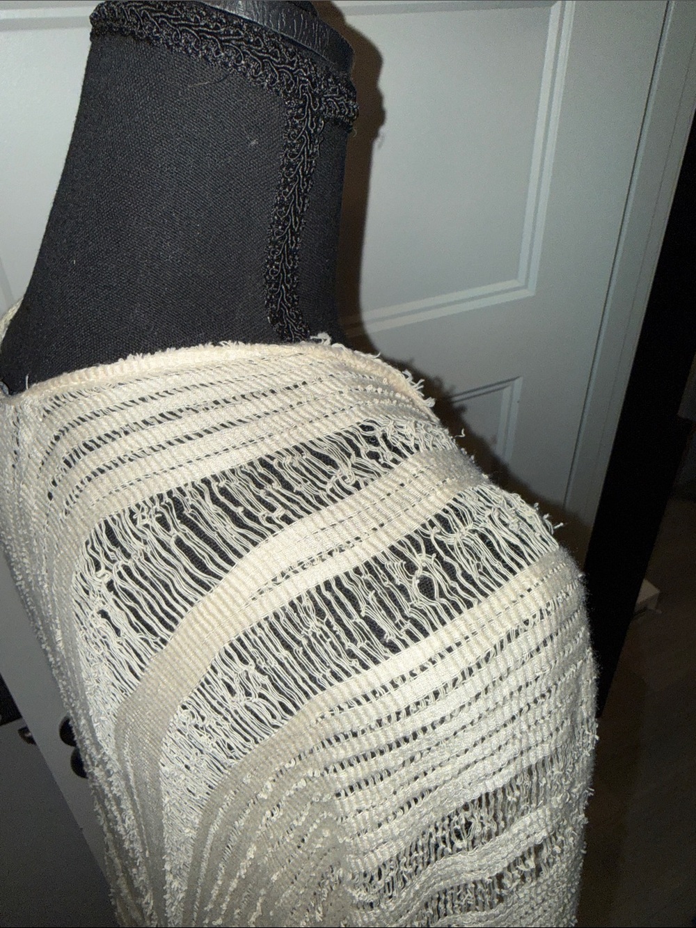 Vince Camuto Cream Open-Front Fringe Kimono Duster O/S - Picture 7 of 12